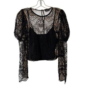 ZARA NWOT Longsleeve Lace Crop Top